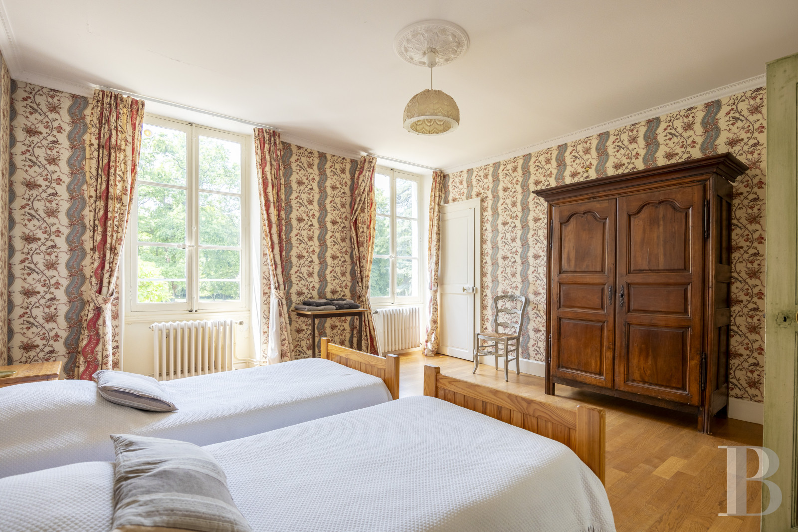 Au sud du Loiret, à Bonny-sur-Loire, un château d’inspiration Directoire entouré de bois - photo  n°20